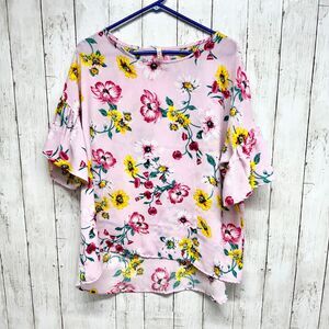 Red Lolly Shirt Women M Short Sleeve High Low Floral Pink Round Neck Polyester